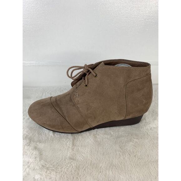 MIA Womens Amore Sarah Ankle Bootie Size 10M Brown Suede - Picture 8 of 10